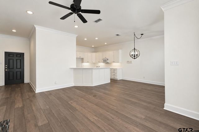 2313 Dietz, Tyler, TX 75701