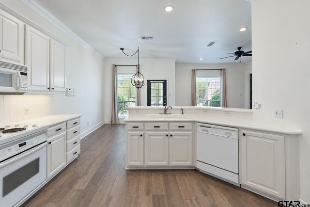 2313 Dietz, Tyler, TX 75701
