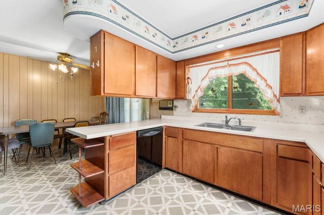 8345 State Route 143, Edwardsville, IL 62025