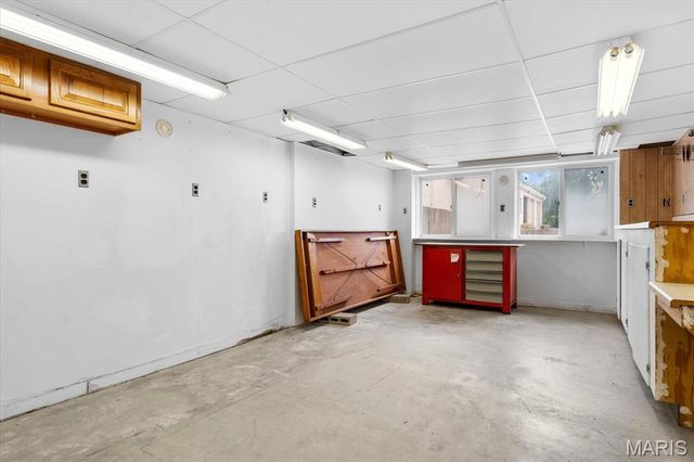 8345 State Route 143, Edwardsville, IL 62025