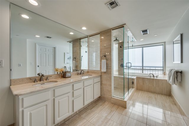 4242 Lomo Alto Drive N50, Highland Park, TX 75219