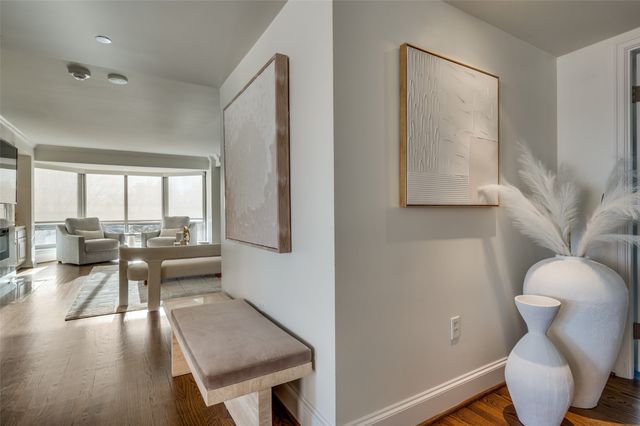 4242 Lomo Alto Drive N50, Highland Park, TX 75219