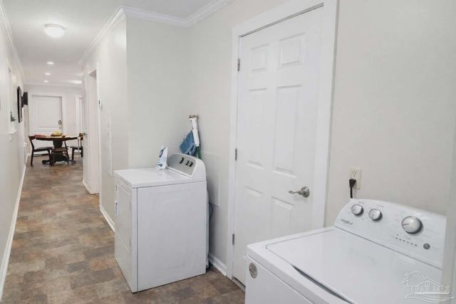 9433 Gulf Beach Hwy, Pensacola, FL 32507