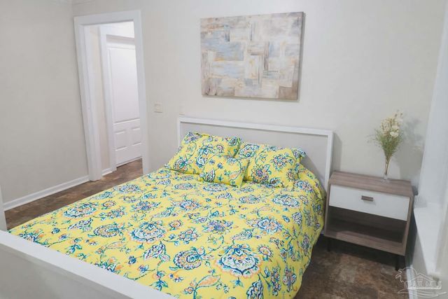 9433 Gulf Beach Hwy, Pensacola, FL 32507