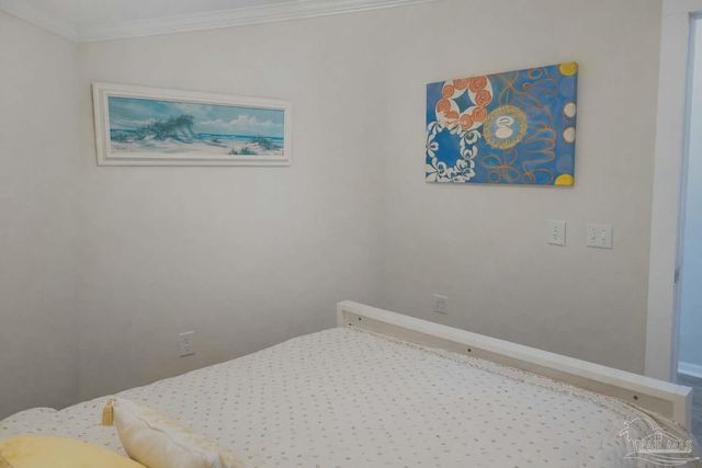 9433 Gulf Beach Hwy, Pensacola, FL 32507