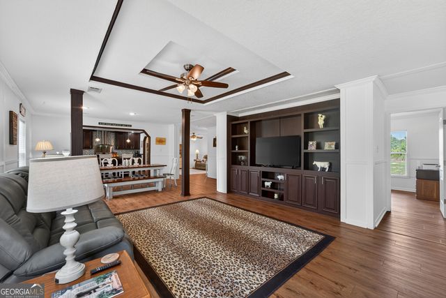 1953 Raybon Road W, Hoboken, GA 31542