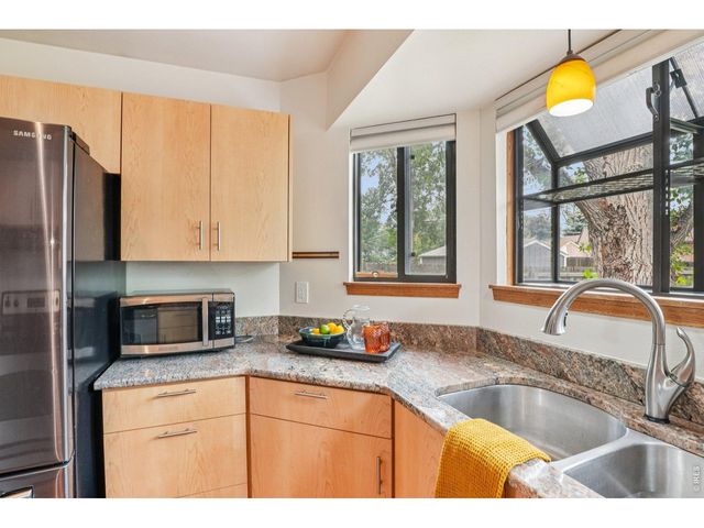6321 Oak Ct, Arvada, CO 80004