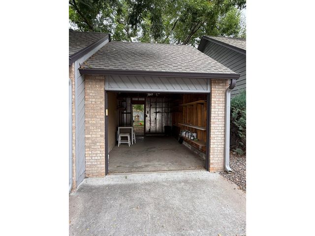 6321 Oak Ct, Arvada, CO 80004