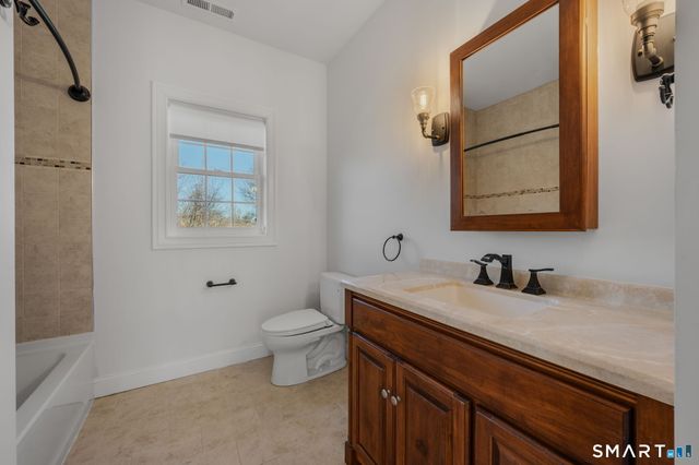 2 Syleo Lane, Salem, CT 06420