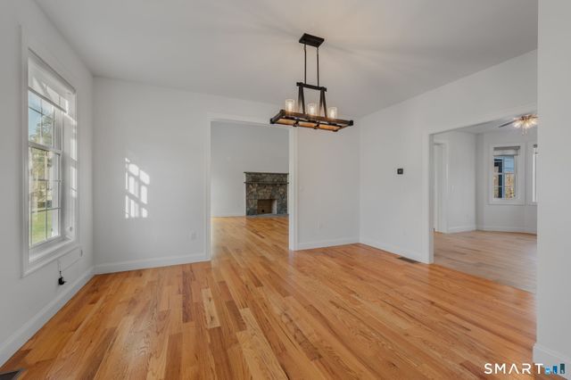 2 Syleo Lane, Salem, CT 06420