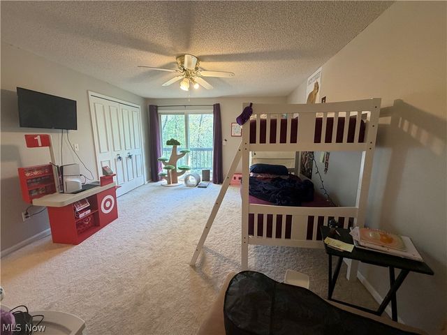 4648 Oak Point Road, Lorain, OH 44053