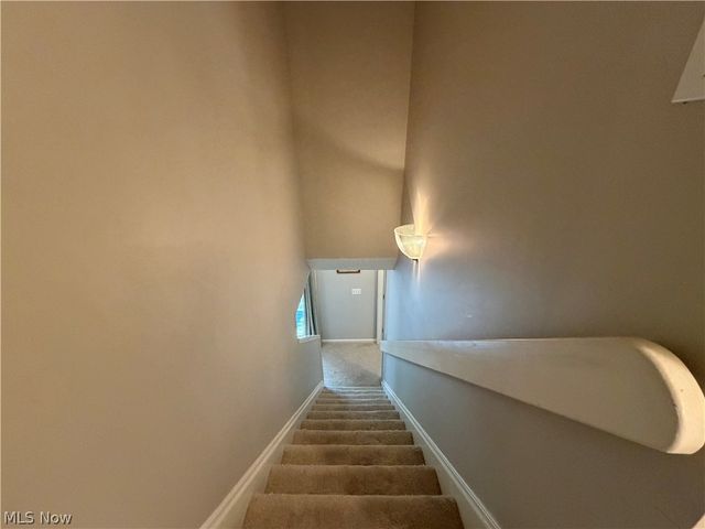 4648 Oak Point Road, Lorain, OH 44053