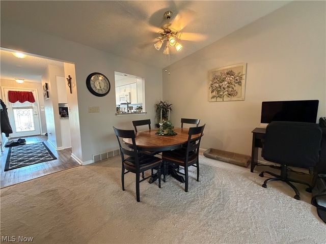 4648 Oak Point Road, Lorain, OH 44053