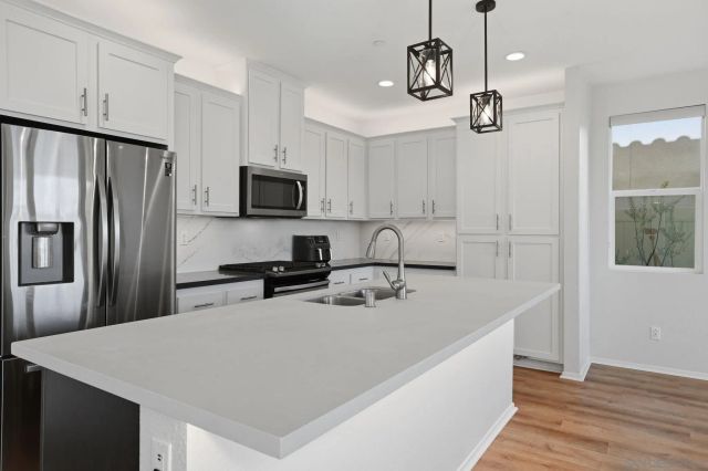 38457 Brookdale, Murrieta, CA 92563