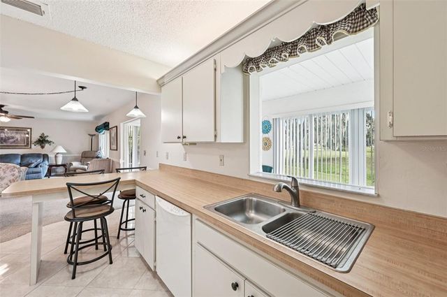 2208 HIGHCLERE CIRCLE, Sun City Center, FL 33573
