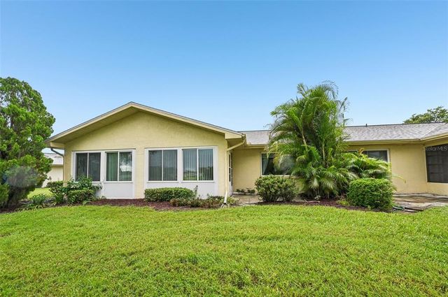 2208 HIGHCLERE CIRCLE, Sun City Center, FL 33573