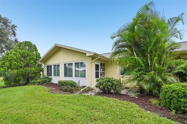 2208 HIGHCLERE CIRCLE, Sun City Center, FL 33573