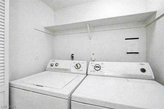 3162 Spokane Drive, Las Vegas, NV 89121