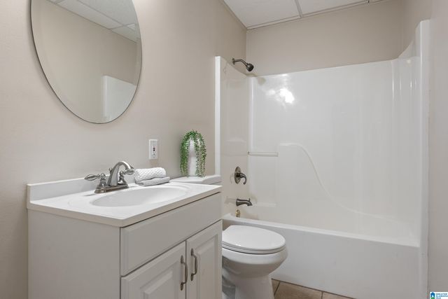 768 LAKE CREST DRIVE, Hoover, AL 35226