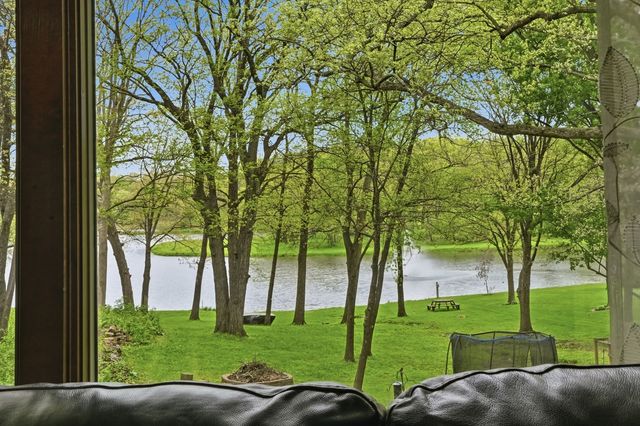 27250 Dutton Road, Beecher, IL 60401