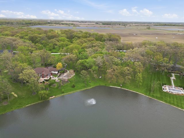 27250 Dutton Road, Beecher, IL 60401