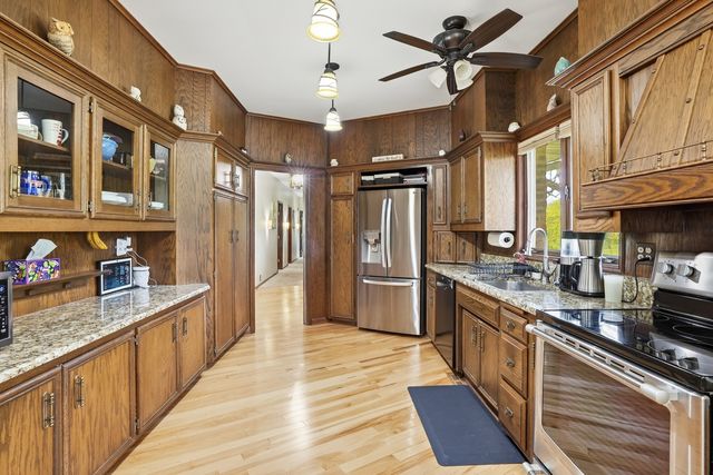 27250 Dutton Road, Beecher, IL 60401
