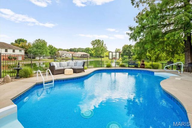 3754 Boatmans Point, Shiloh, IL 62221