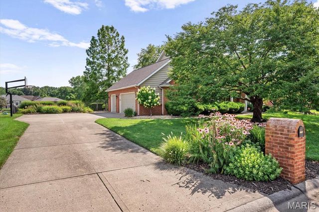 3754 Boatmans Point, Shiloh, IL 62221