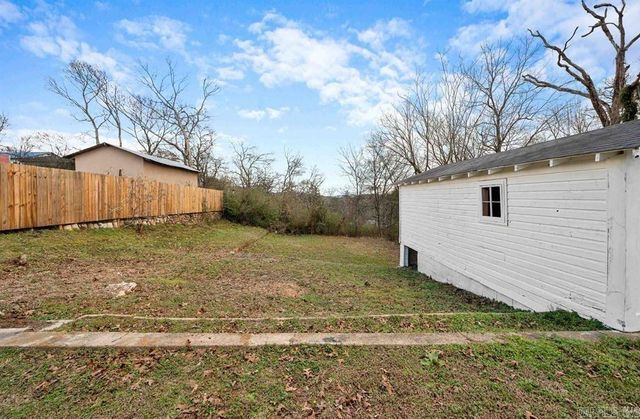 213 Barrett Street, Hot Springs, AR 71901