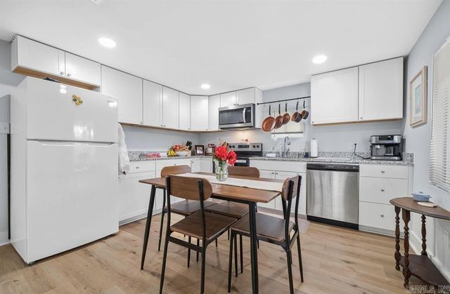 213 Barrett Street, Hot Springs, AR 71901