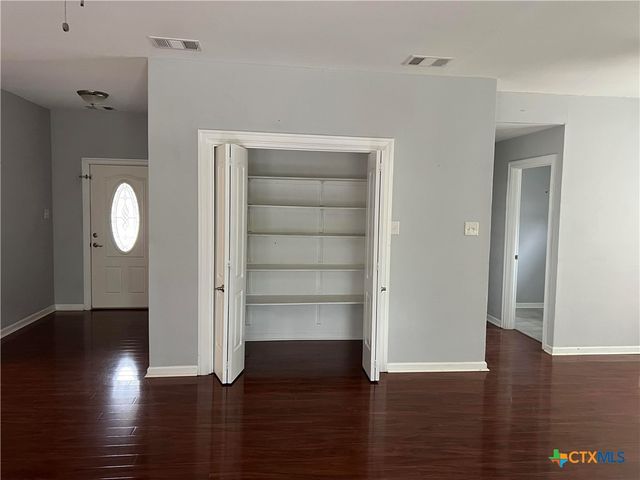 239 Old Firetower Road, Bastrop, TX 78602