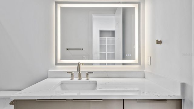 7821 3RD AVENUE S, St Petersburg, FL 33707