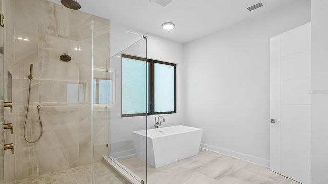 7821 3RD AVENUE S, St Petersburg, FL 33707