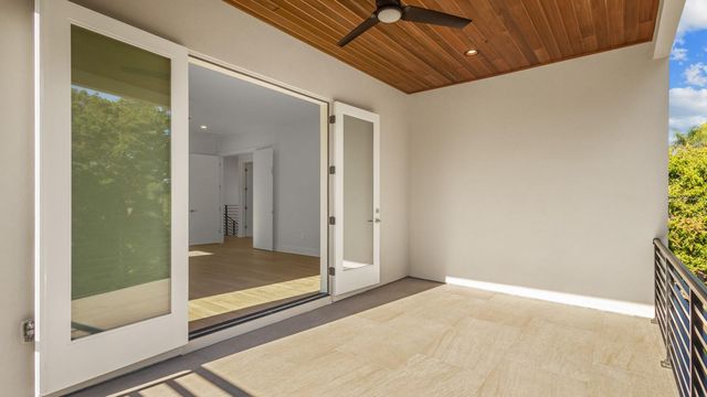 7821 3RD AVENUE S, St Petersburg, FL 33707