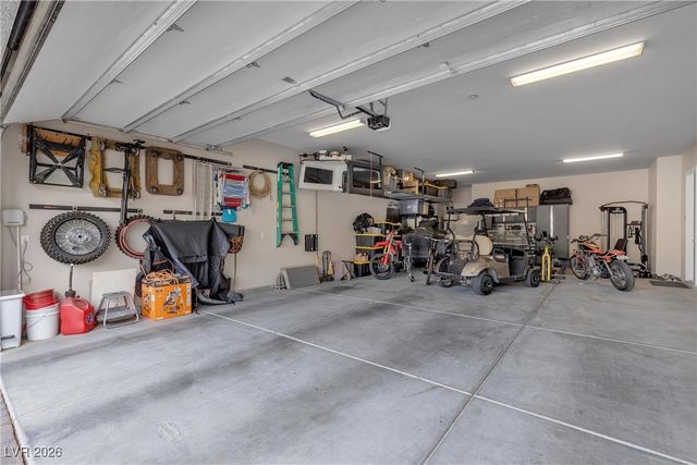 109 Reverie Heights Avenue, Henderson, NV 89011