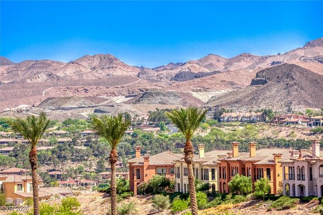 109 Reverie Heights Avenue, Henderson, NV 89011