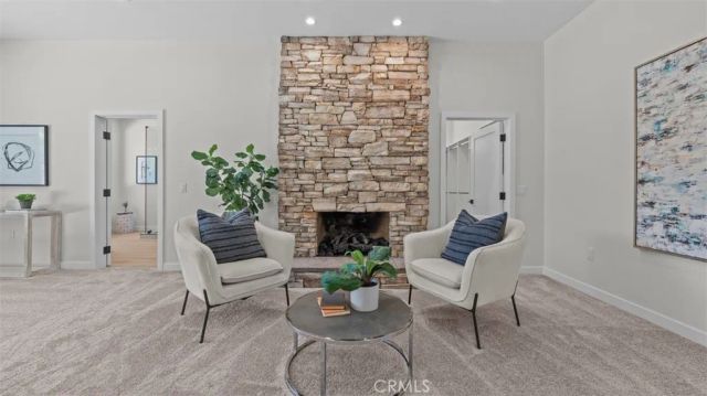 3310 N Mills Avenue, Claremont, CA 91711