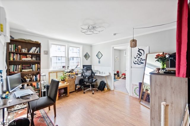 154 Orchard St, Elmwood Park Boro, NJ 07407