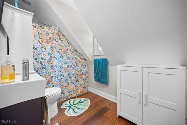 1411 W 114th Street, Cleveland, OH 44102