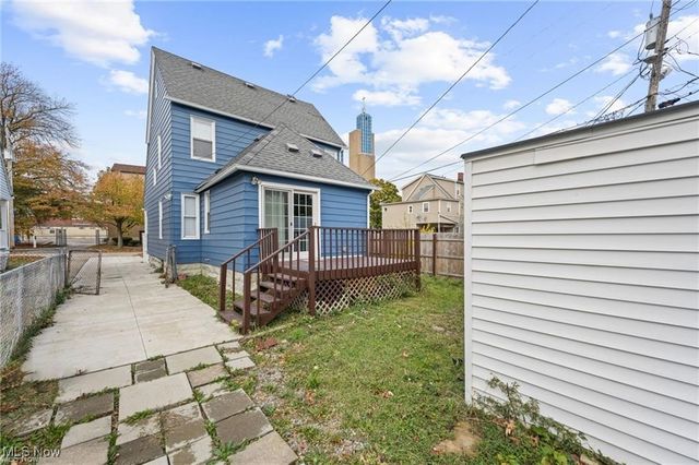 1411 W 114th Street, Cleveland, OH 44102