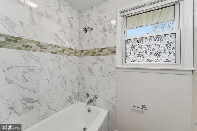 490 HAMILTON RD, Wenonah, NJ 08090