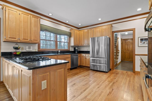 3908 Ivory Avenue, Signal Mountain, TN 37377
