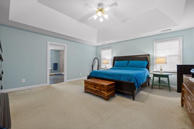 3908 Ivory Avenue, Signal Mountain, TN 37377