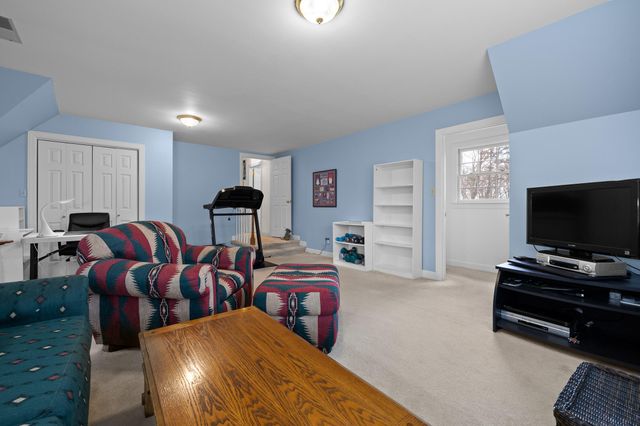 3908 Ivory Avenue, Signal Mountain, TN 37377