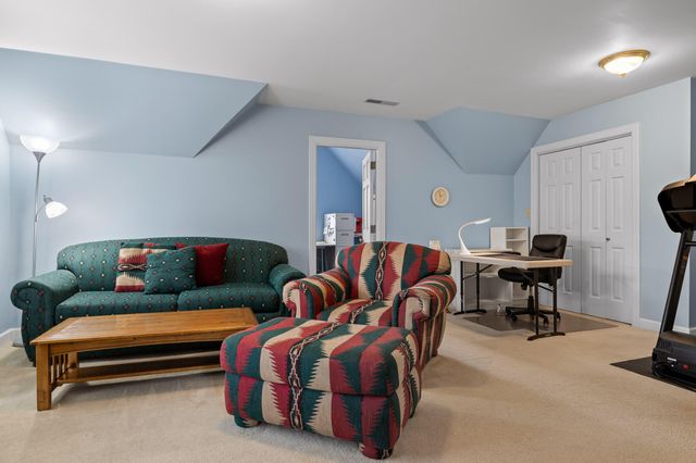 3908 Ivory Avenue, Signal Mountain, TN 37377