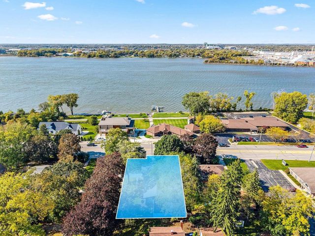 344 MIRAMAR DRIVE, Green Bay, WI 54301