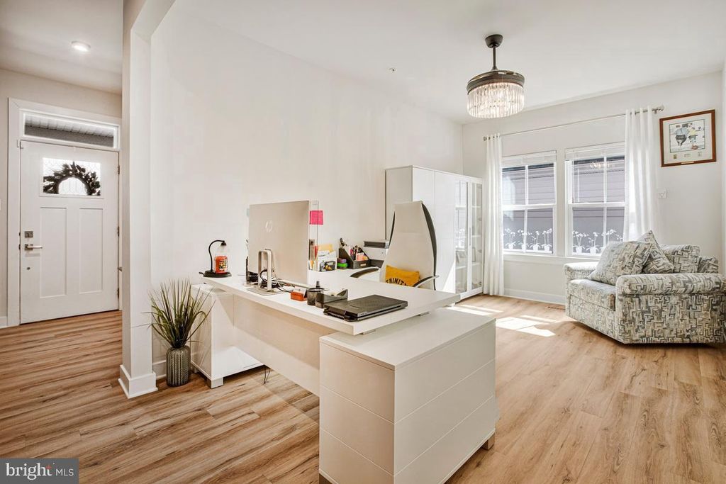 Image 23 of property listing at 1536 CATBRIAR WAY, Odenton, MD 21113