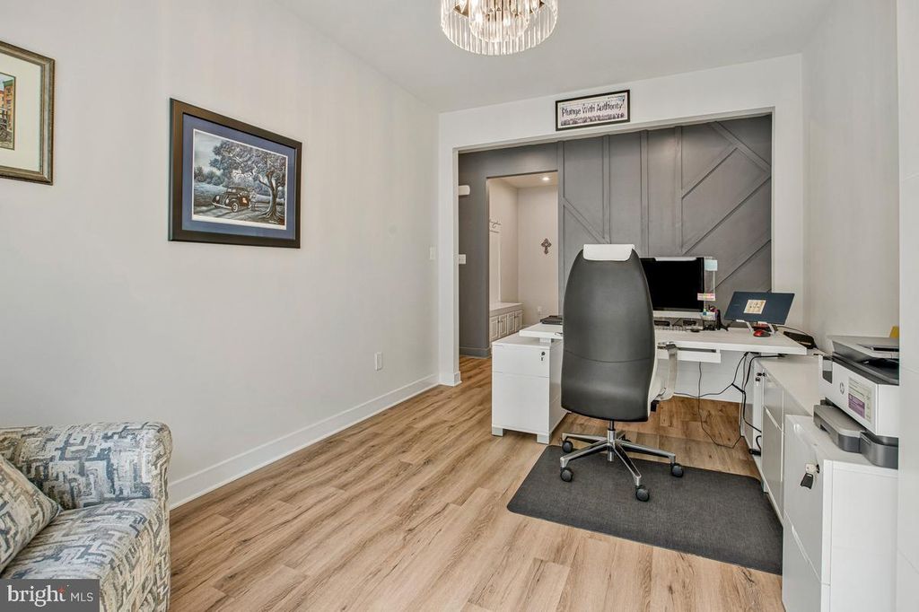 Image 24 of property listing at 1536 CATBRIAR WAY, Odenton, MD 21113