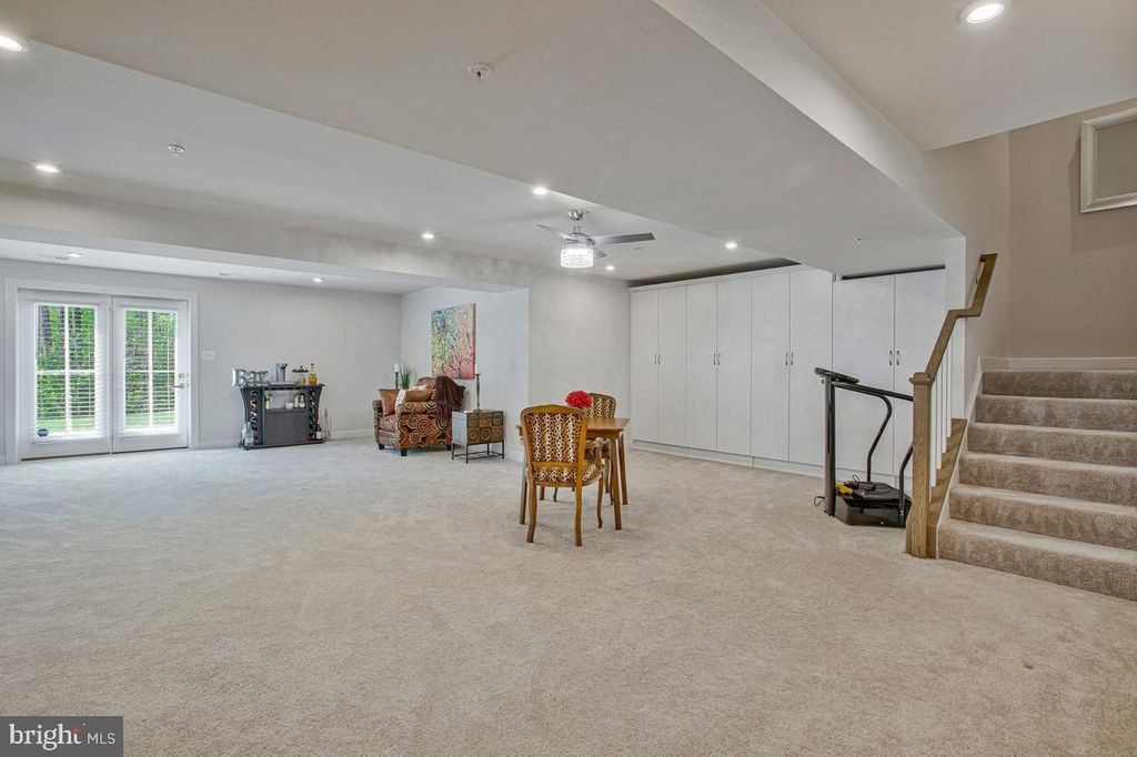 Image 31 of property listing at 1536 CATBRIAR WAY, Odenton, MD 21113