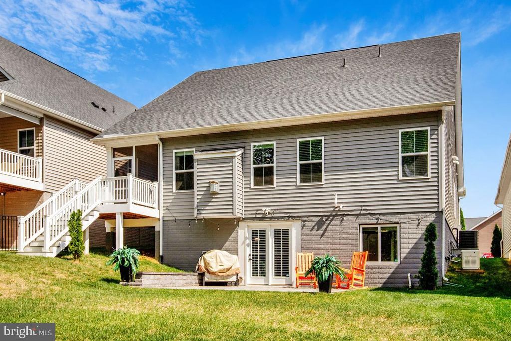 Image 36 of property listing at 1536 CATBRIAR WAY, Odenton, MD 21113